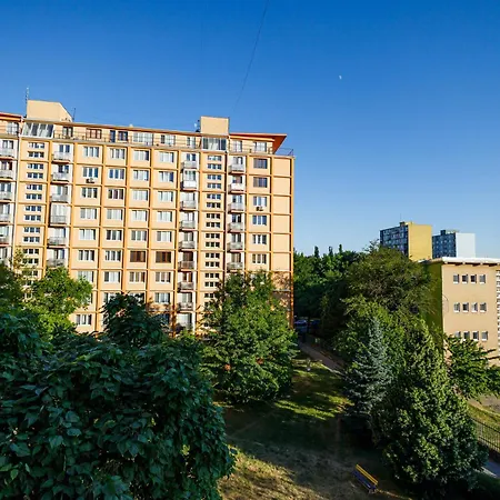 Ruby Corner - Quiet Near & Centre Appartamento Košice