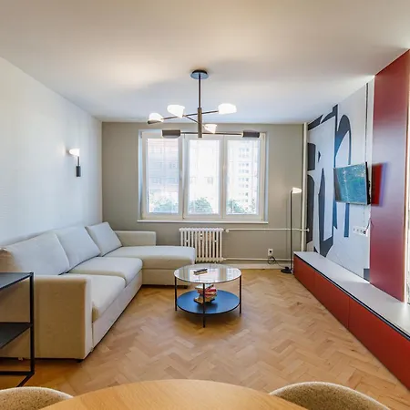 Ruby Corner - Quiet Near & Centre Apartamento *
